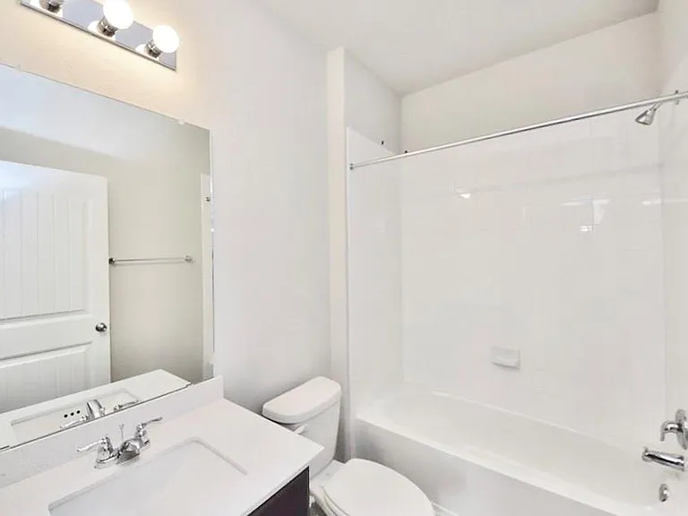 1513 Fort Dessau Rd — Photo 19