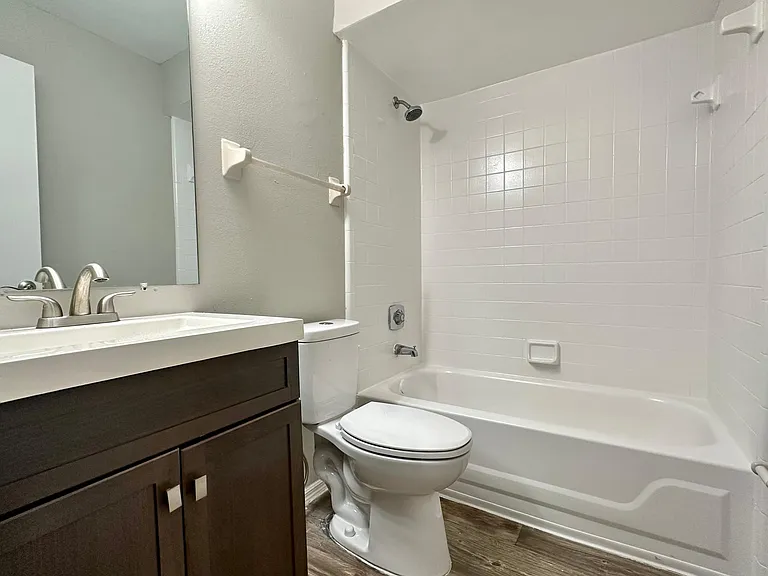 4124 Pershing Pointe Pl #2 — Photo 9