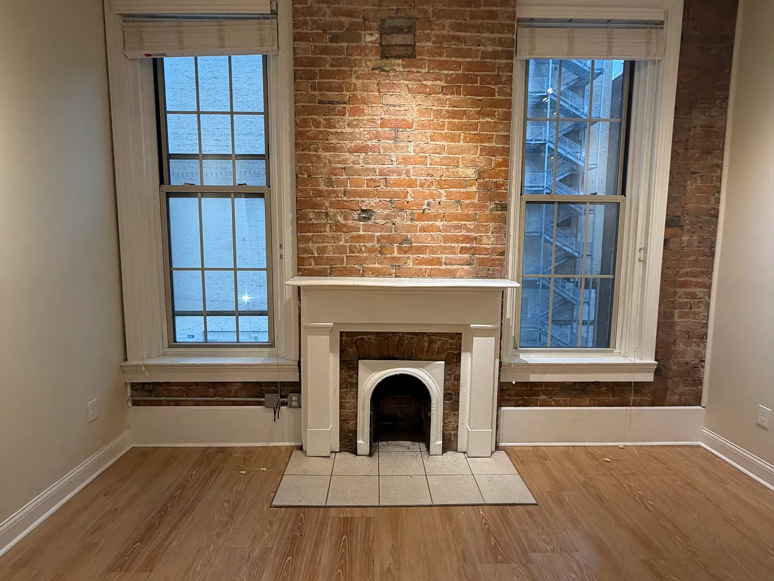 2 bed, 1.5 bath, 850 sqft, $1,750 — Photo 2