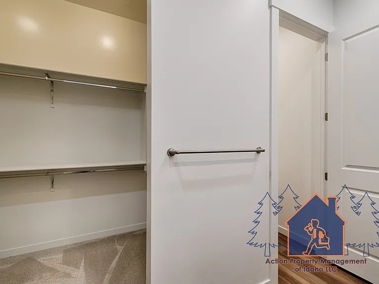 8548 W Lilburn St — Photo 21