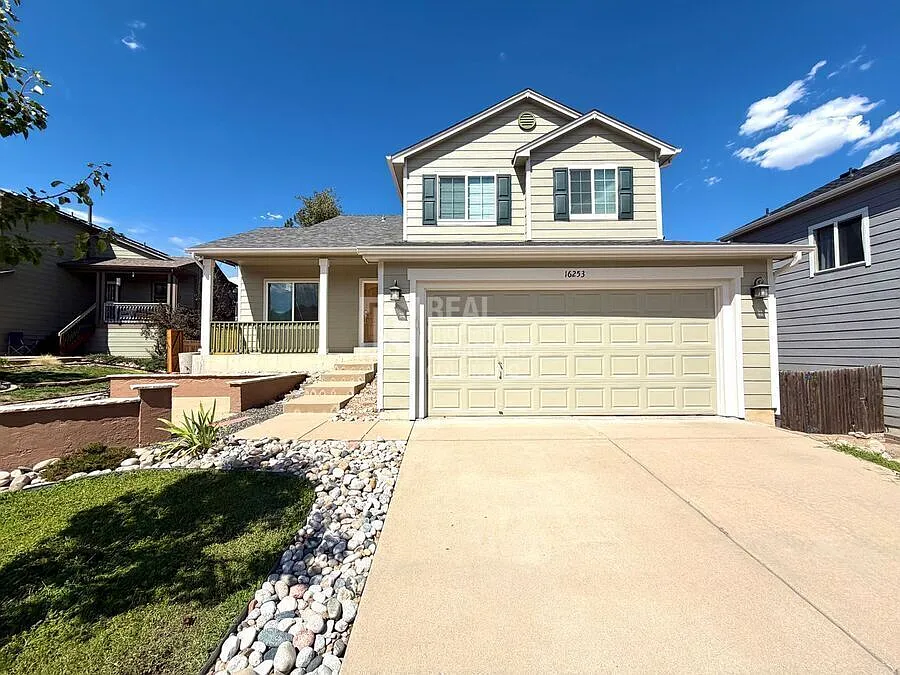 16253 Blueleaf Pl