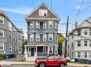 7 Oswald St, Roxbury, MA 02120