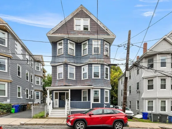 7 Oswald St, Roxbury, MA 02120