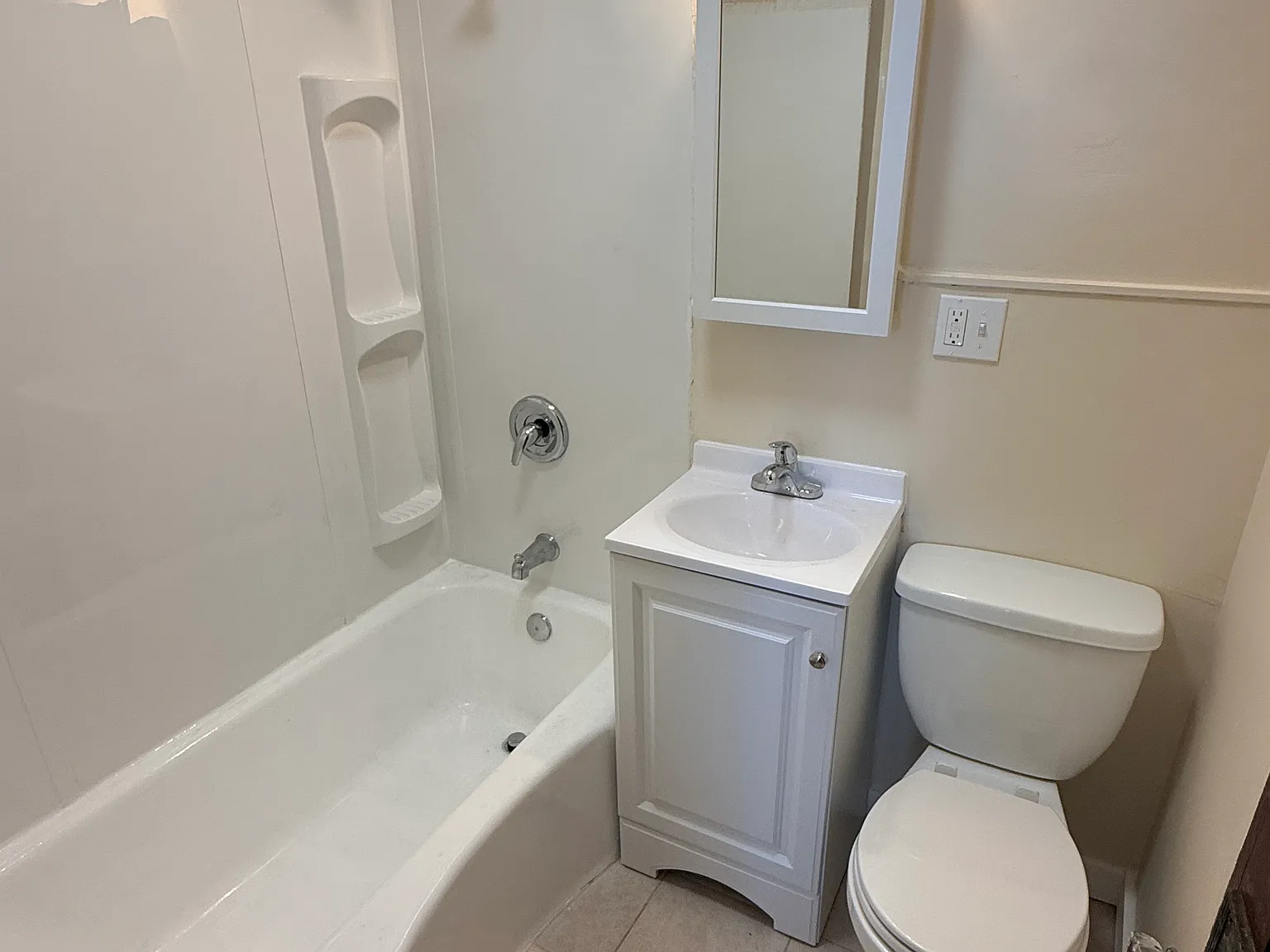1 bed, 600 sqft, $1,350 — Photo 4