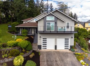 12522 SE 127th Ct, Happy Valley, OR 97086