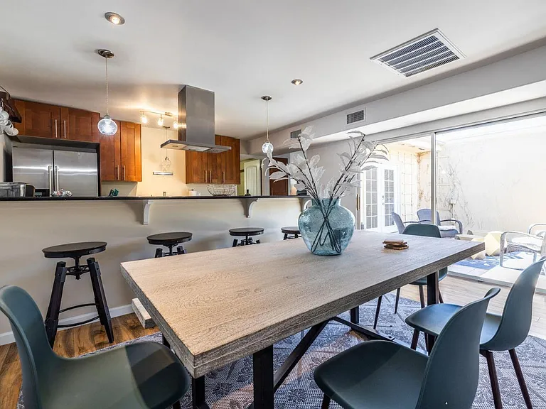 8315 E Orange Blossom Ln — Photo 13