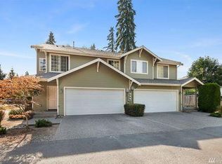 915 198th Pl SW #1, Lynnwood, WA 98036