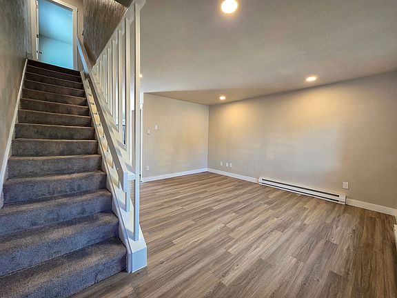 3rd image of 3515 Hayden Pl APT 4