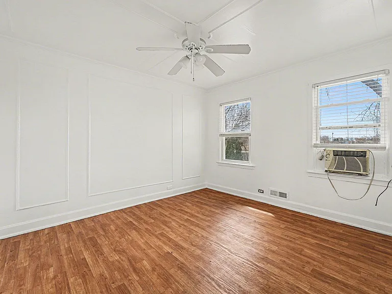 4142 Dearborn St — Photo 9