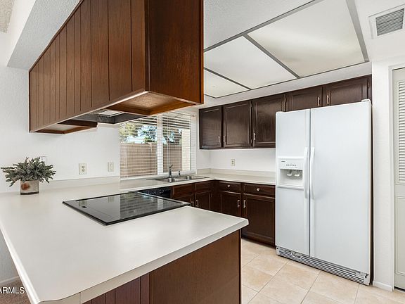 5th image of 17645 N 45TH Avenue