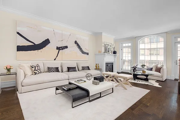 Rented by Camelot Realty Group | media 43