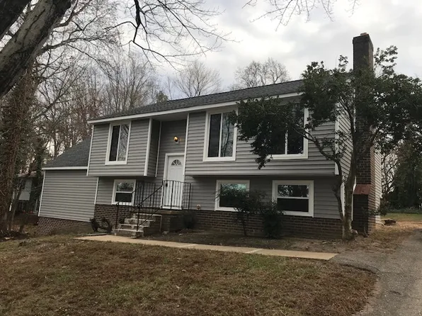 135 Wadsworth Dr, Richmond, VA 23236