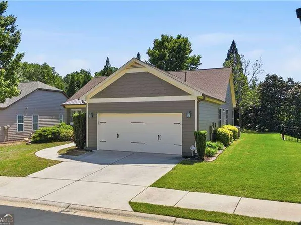 424 Larkspur Dr, Canton, GA 30114