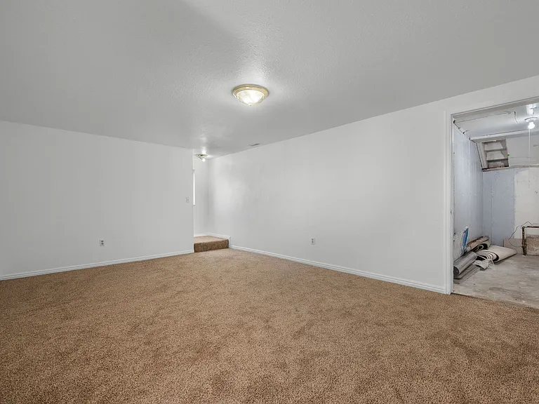 8566-8568 Wasatch Blvd E — Photo 24