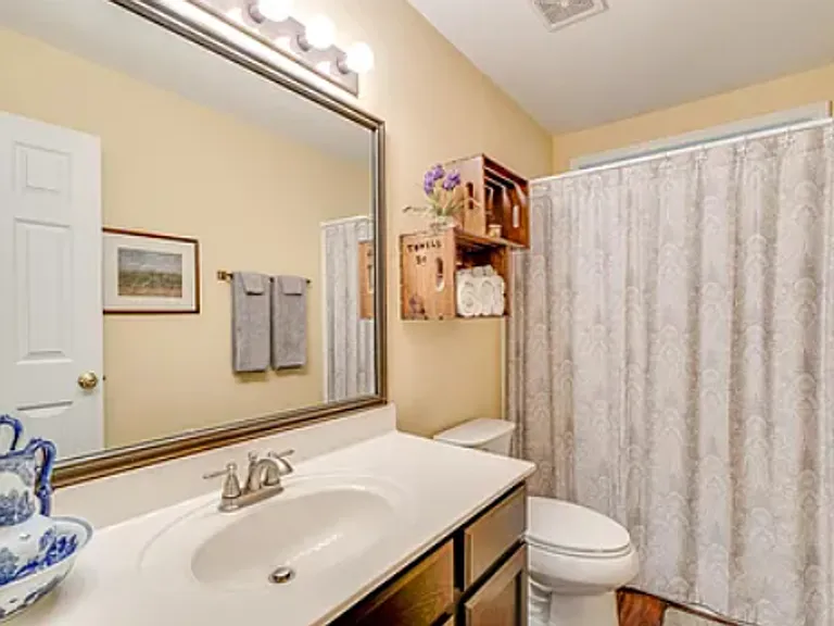 6300 Daybreak Dr — Photo 11