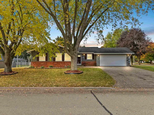 143 N Washington St, Bonduel, WI 54107