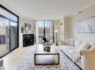 435 W Erie St APT 701, Chicago, IL 60654