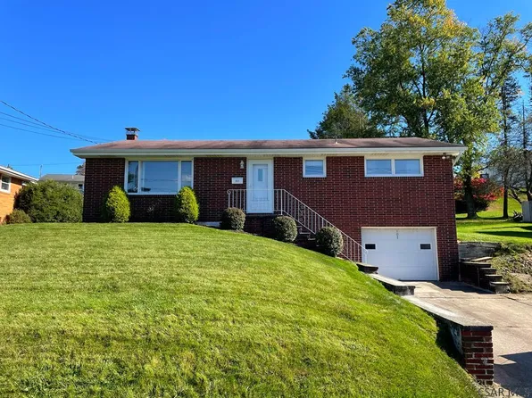 107 Vesta Ln, Johnstown, PA 15905