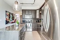 500 Sherbourne St #1004 — Photo 10