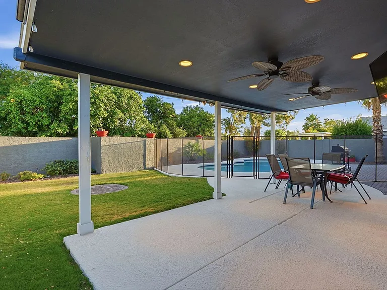 6823 E Grandview Dr — Photo 34