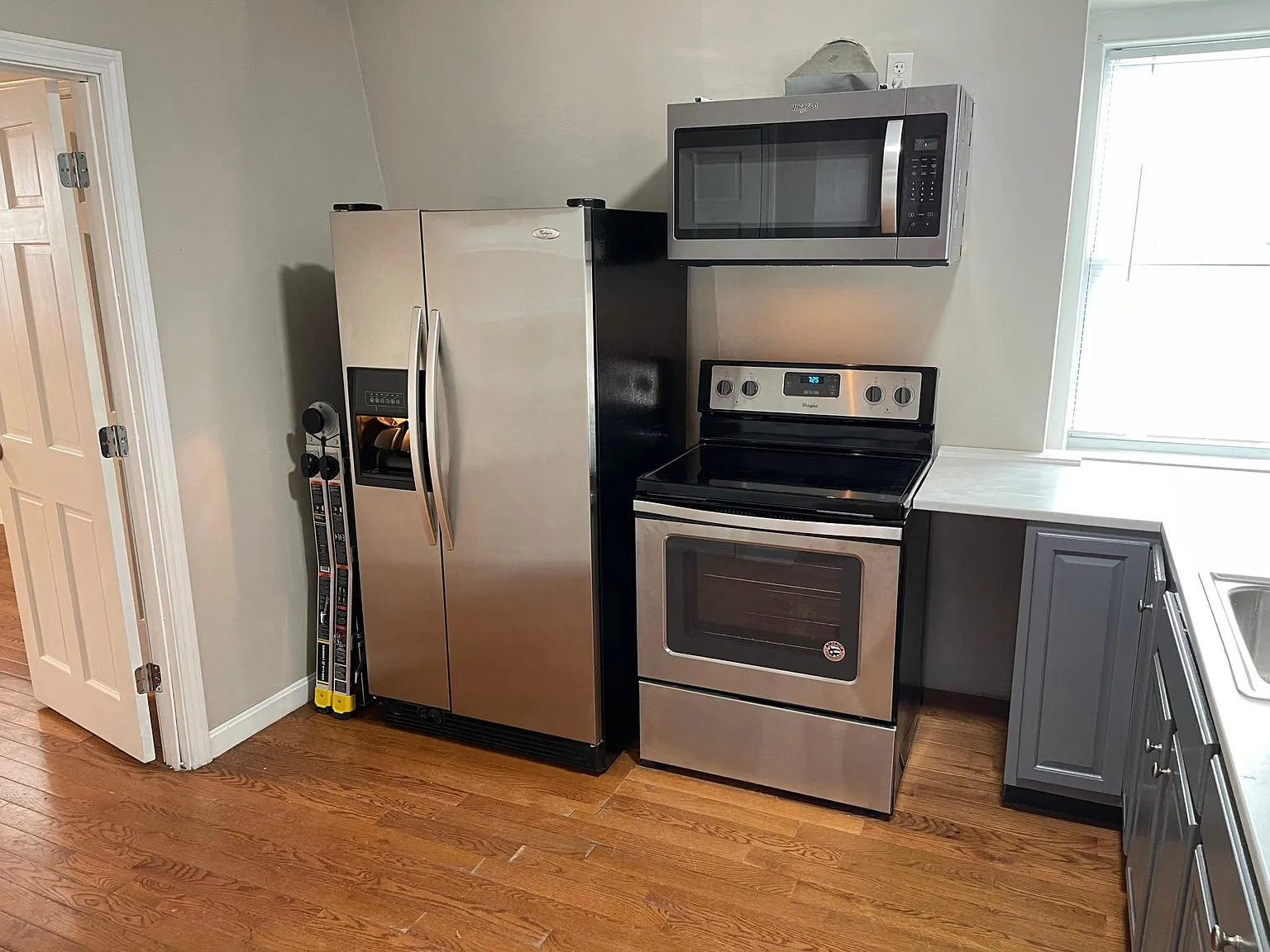 173 School St — Photo 4
