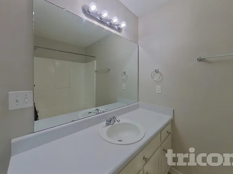 653 Windy Way — Photo 13