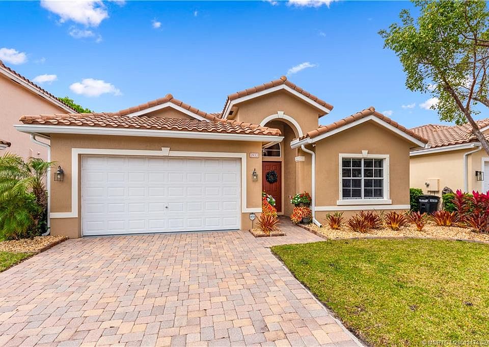 1st image of 2832 SW Butterfly Ln