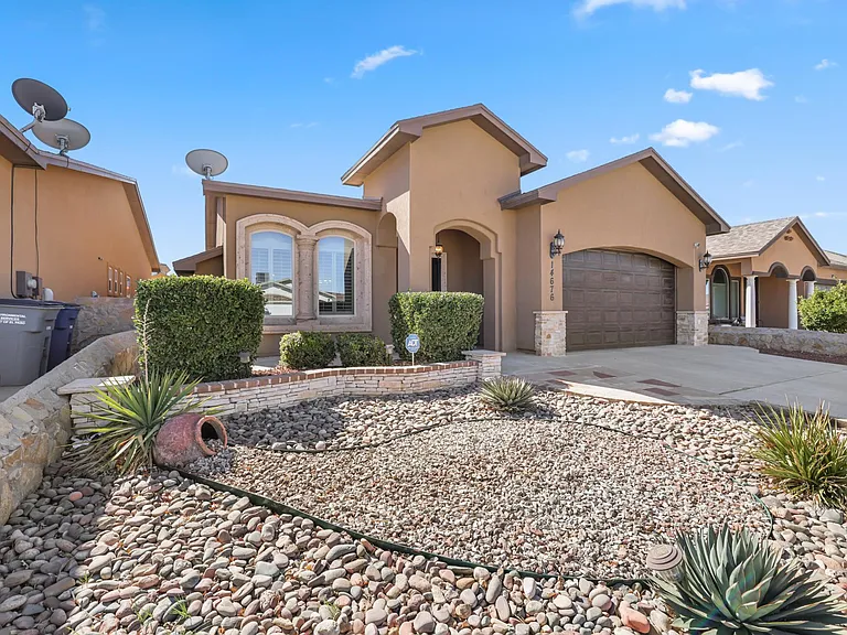 14676 Ava Leigh Ave — Photo 2