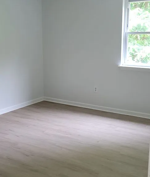 9479 Woodbridge Rd — Photo 10
