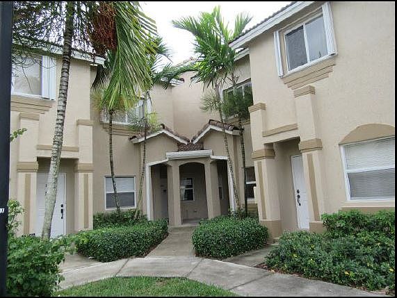 1st image of 2309 SE 23rd Ter #2309