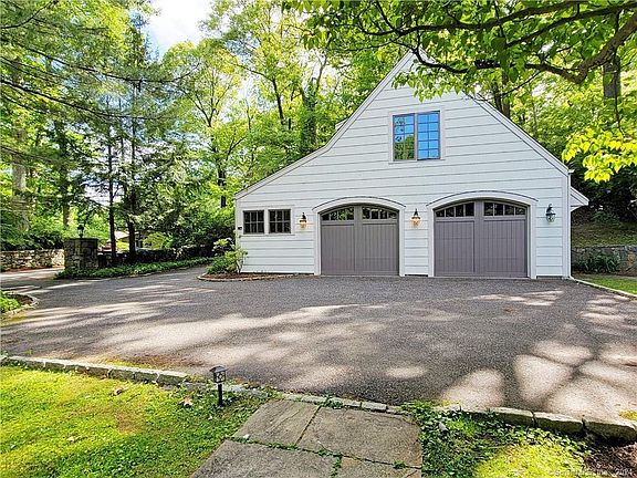 4th image of 22 Ketcham Road