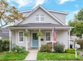 11 Charles St, Darien, CT 06820