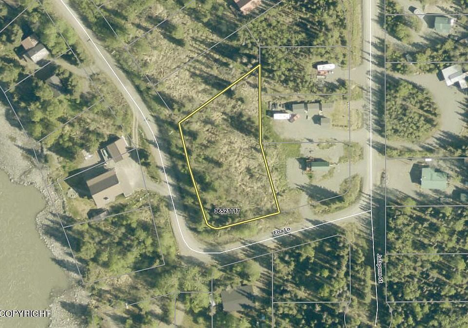 1st image of 32320 Elsa Ln