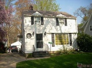 2613 Woodward Rd, Cuyahoga Falls, OH 44221