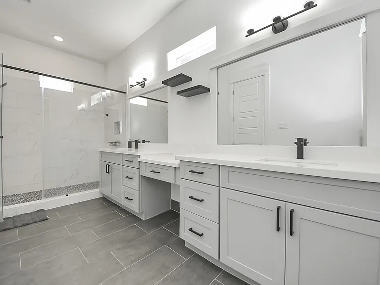 3010 Jensen Springs Ln — Photo 39