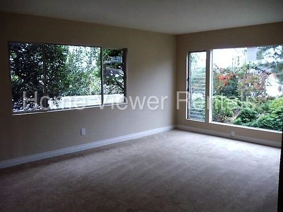 3rd image of 5441 Fontaine St