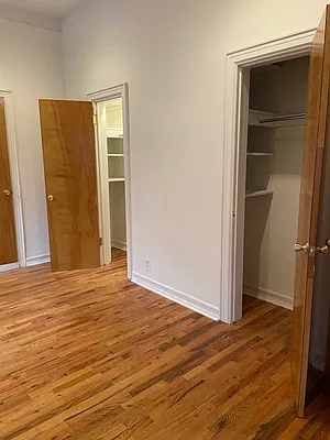 Rented by Keller Williams NYC | media 22