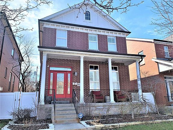 2nd image of 4038 Blaine Ave