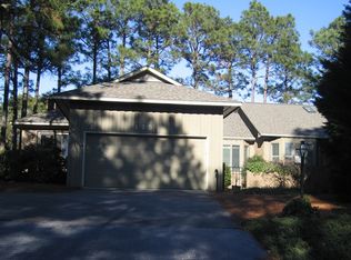 125 Safford Dr, Pinehurst, NC 28374