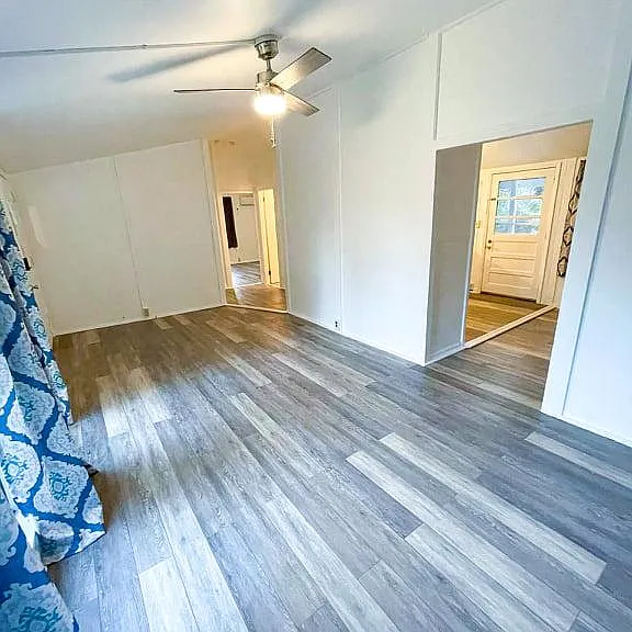 118 1/2 Sebrell Ave — Photo 13