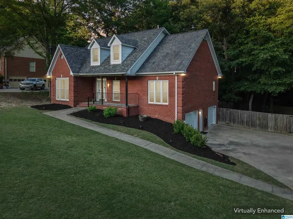7838 Laura St, Leeds, AL 35094