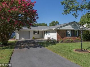 13209 Moss Ranch Ln, Fairfax, VA 22033