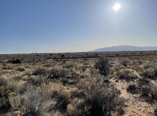 302 Hildalgo Rd NW, Rio Rancho, NM 87124