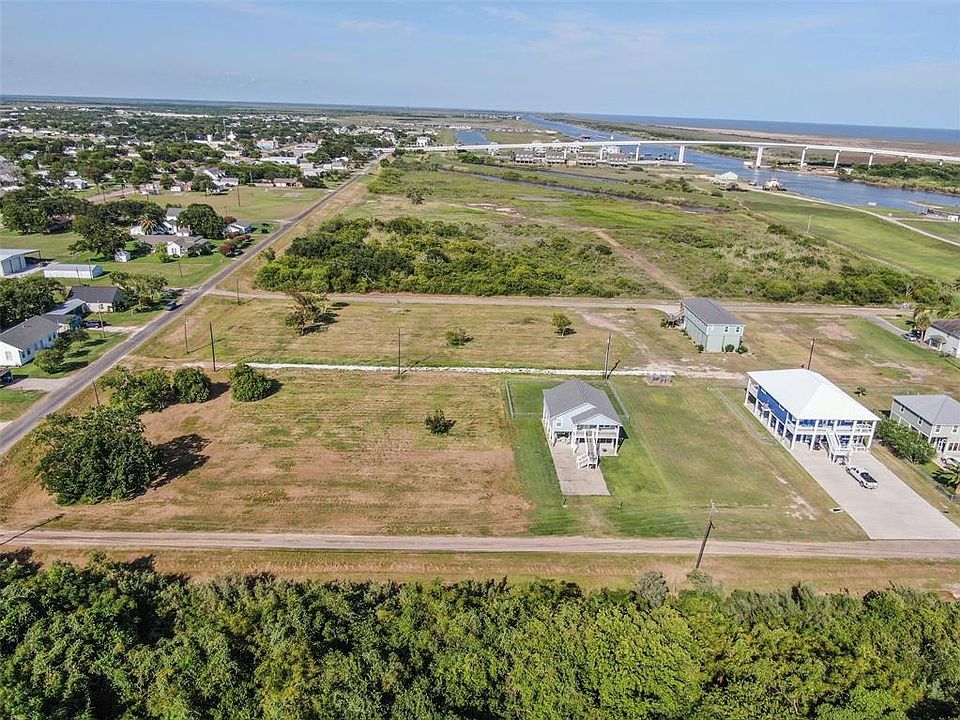 0 Mobile St, Matagorda, Tx 77457 