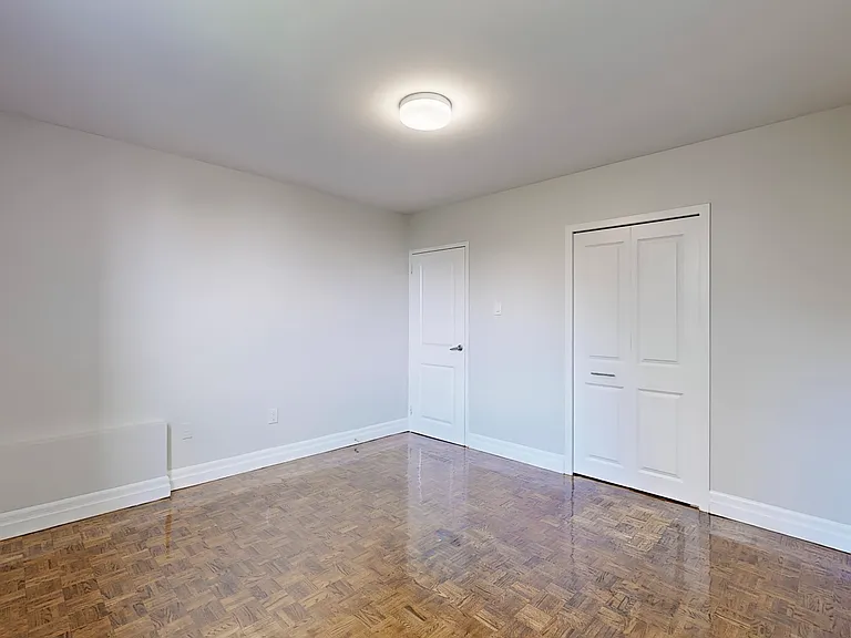 60 Exeter Rd — Photo 14