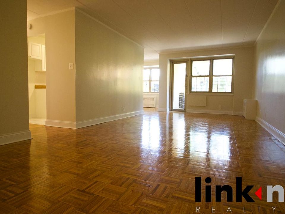 1st image of 111 N 3rd Ave APT 3D