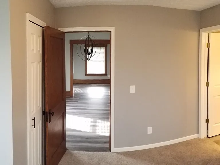 239 Bachtel St SE — Photo 22