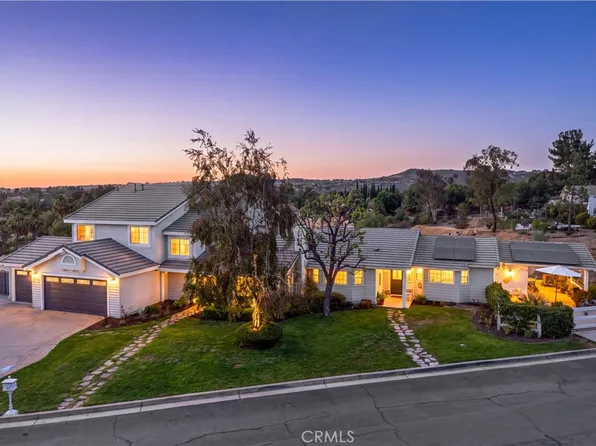 15366 Cayuse Ct, Riverside, CA 92506