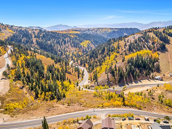 2nd image of 6560 N Wolf Creek Dr #4B