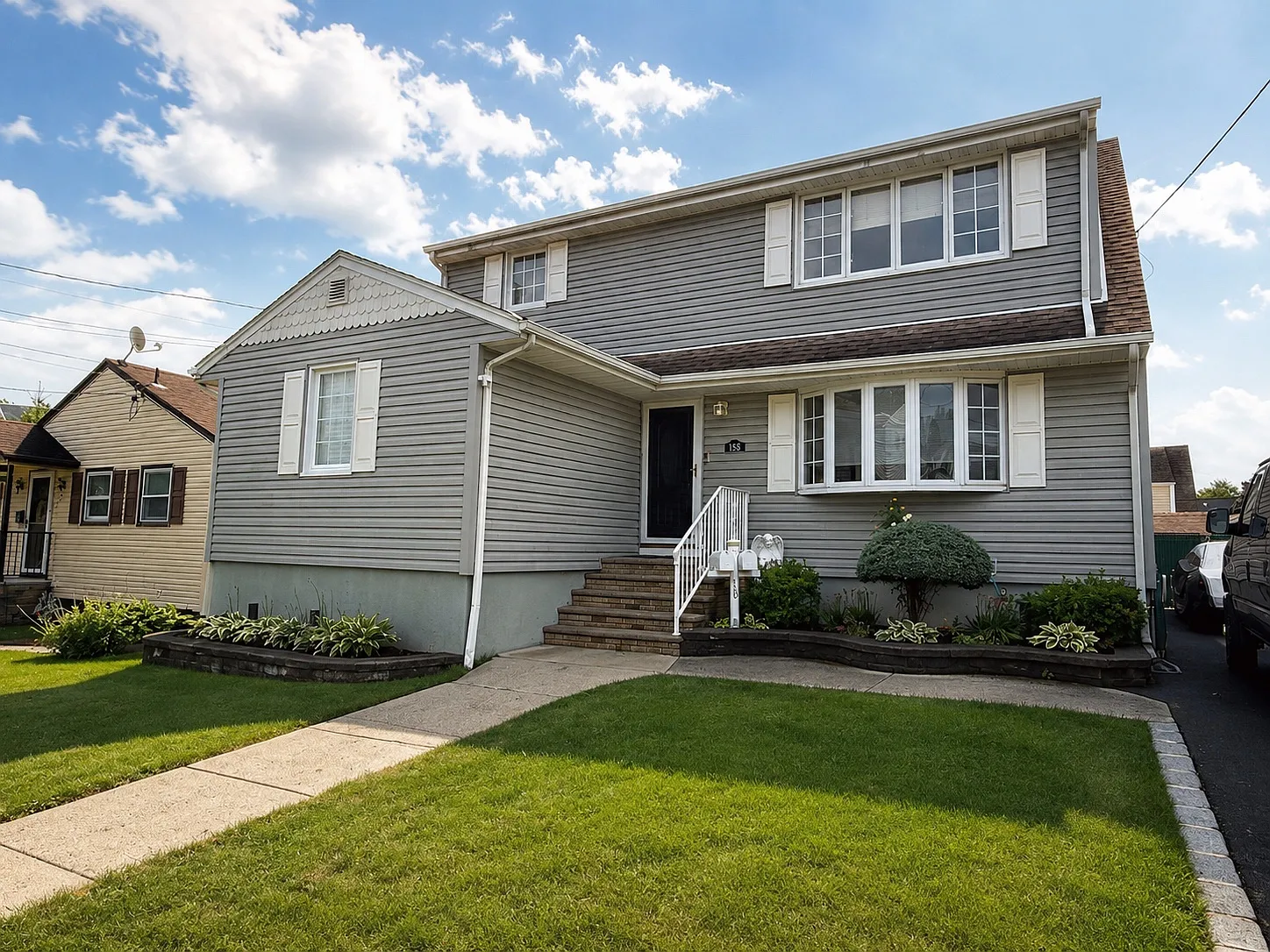 2 bed, $2,400 — Photo 1